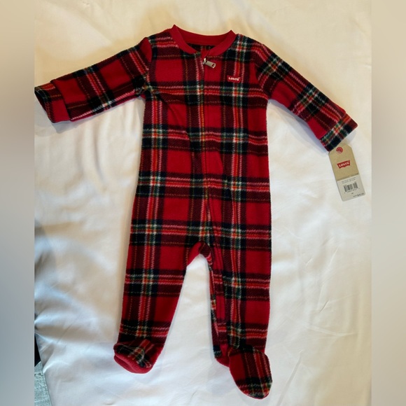 Levi's
Baby Boys Plaid Footed Long Sleeves Coverall
100%Polyester
Size 9months - Picture 1 of 2